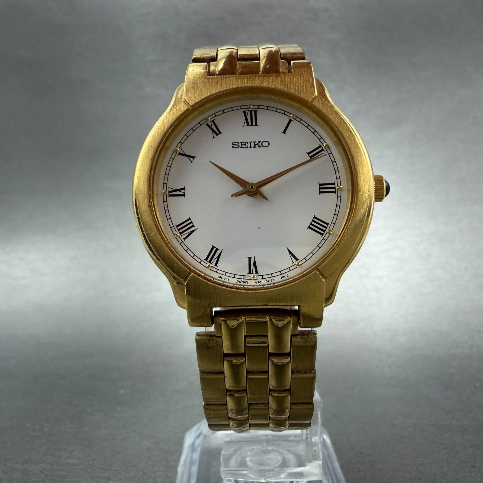 Seiko Watch Men 32mm White Dial God Tone Round V701-2b60 New Battery Vinatge5