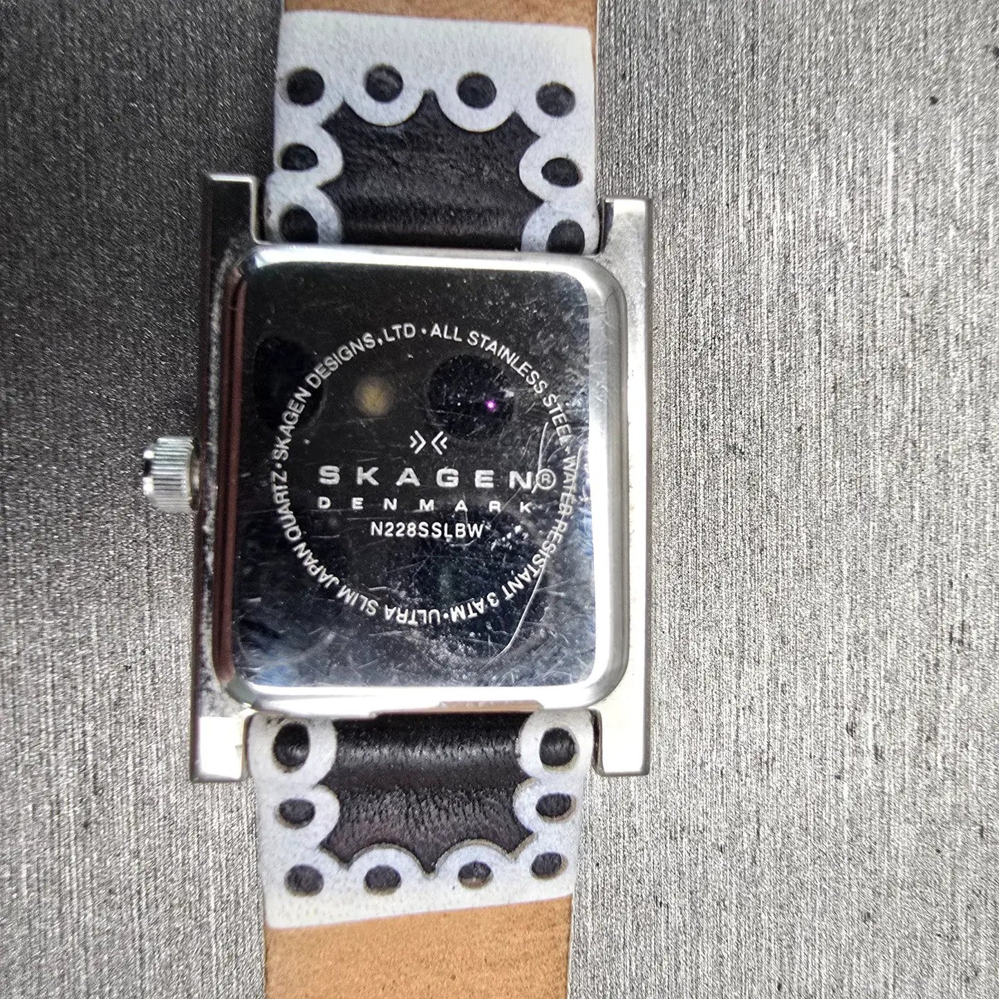 Skagen Watch Women 22mm MOP Dial Silver Tone Rectangle N228SSLBW New Battery10