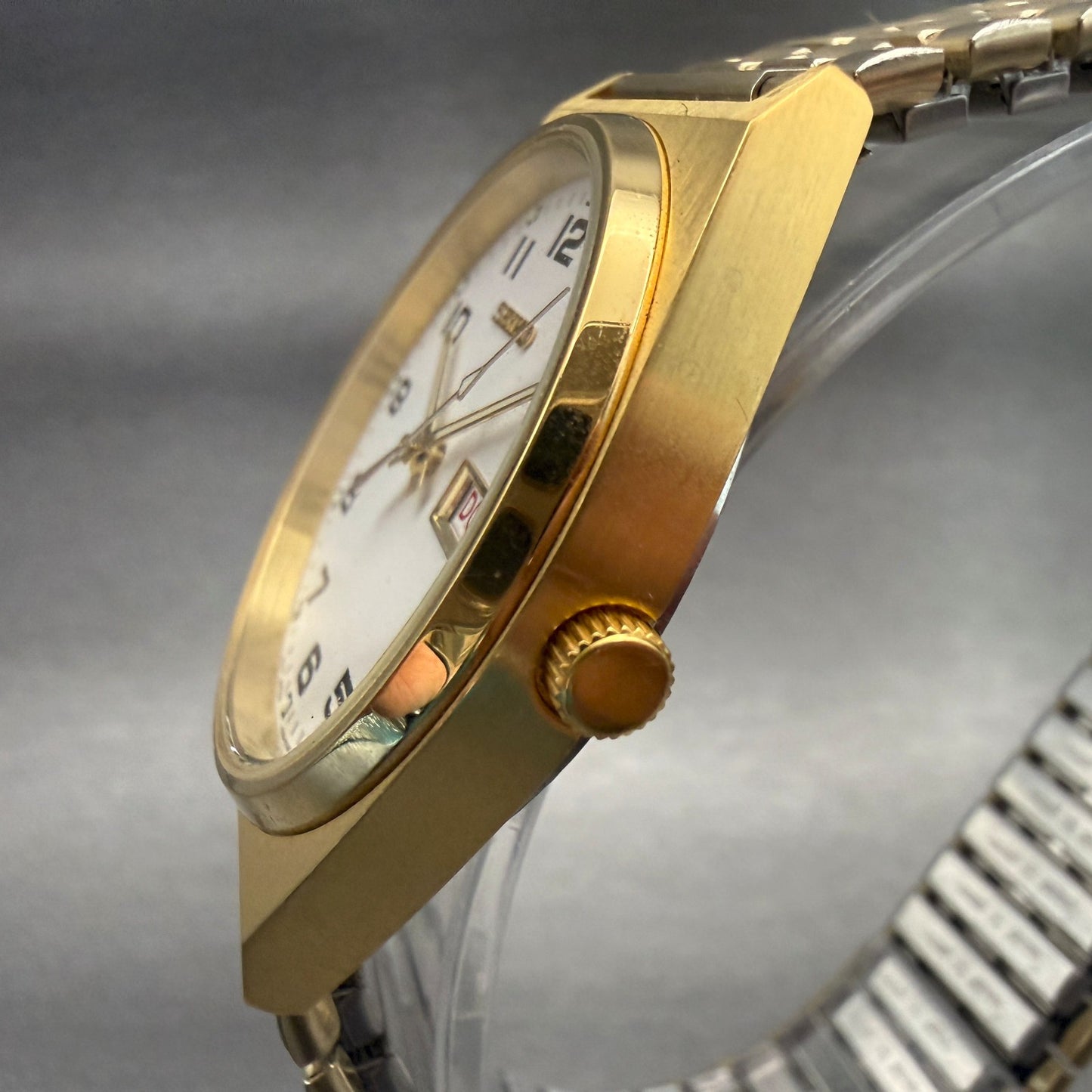 Seiko Watch Men 35mm White Dial Gold Tone Daydate Round V743-9029 New Battery2