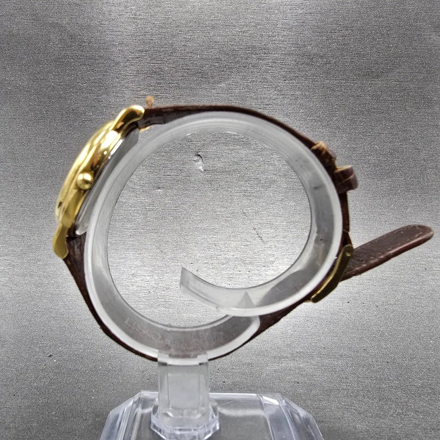 Movado Watch Women 28mm Cream Dial Gold Tone Daydate 87-06-825 New Battery6