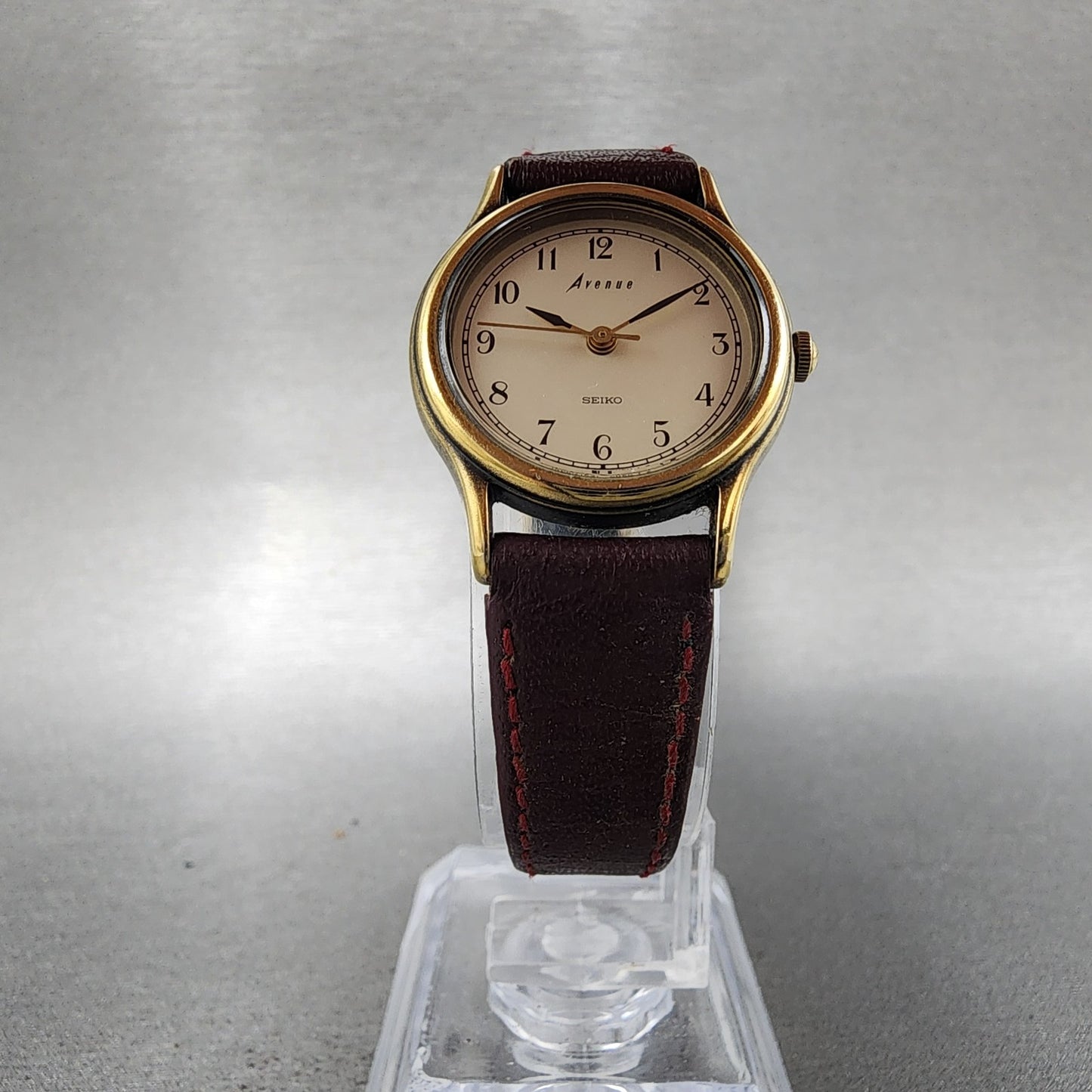 Seiko Avenue Watch Women 23mm Silver Dial Bronze Tone 1f210c30 New Battery5