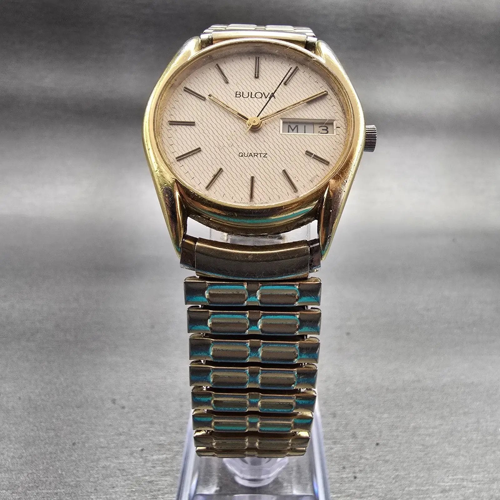 Bulova Watch Men 32mm Champagne Dial Gold Tone Daydate Round 7163 New Battery5