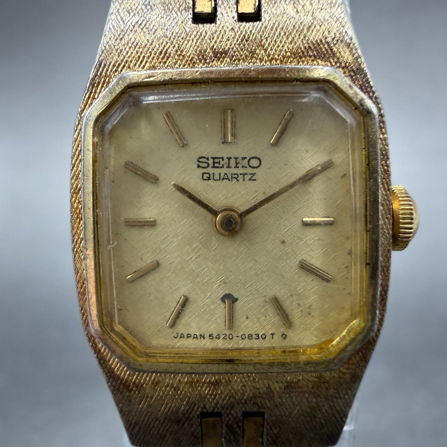 Seiko Watch Women 17mm Champagne Dial Gold Tone Octagon 5420-5420 New Battery1