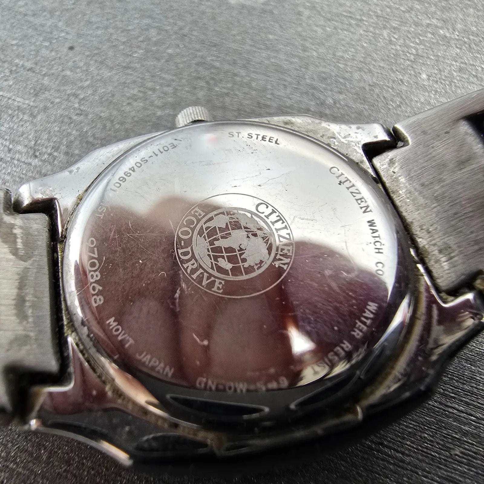 Citizen Eco-Drive Watch Women 25mm Gray Dial Steel Date READ!! E011-S049601 Runs9