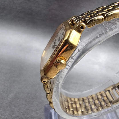 Seiko Watch Women 17mm White Dial Gold Rectangle V400-5608 New Battery JP2