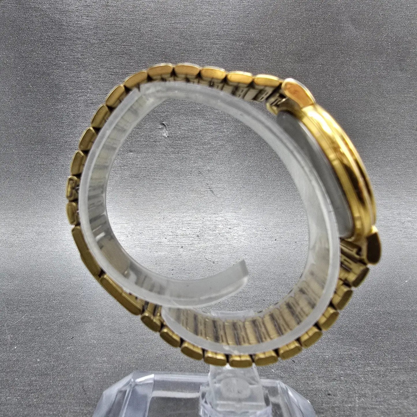Seiko SX Watch Men Champagne Dial Gold Tone Round V701-1S50 PARTS Vintage8