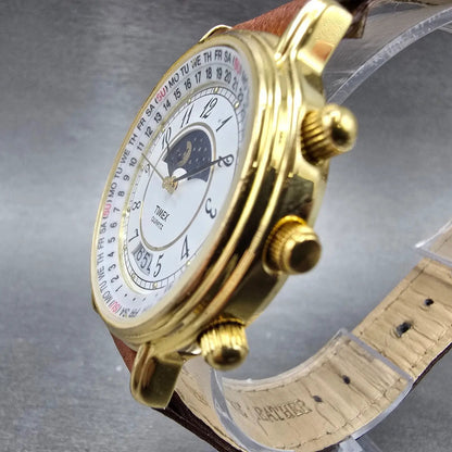 Timex Sun&Moon Watch Men 37mm White Dial Gold Tone Daydate Round New Battery NJ2