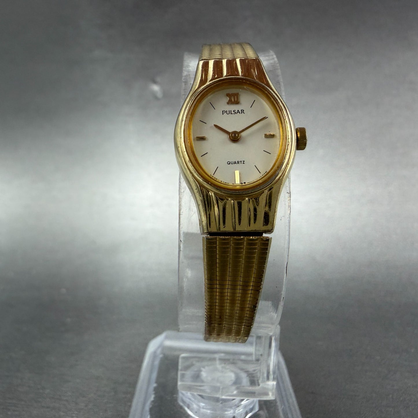 Pulsar Watch Women 15mm Cream Dial Gold Tone Oval V232-6970 New Battery5