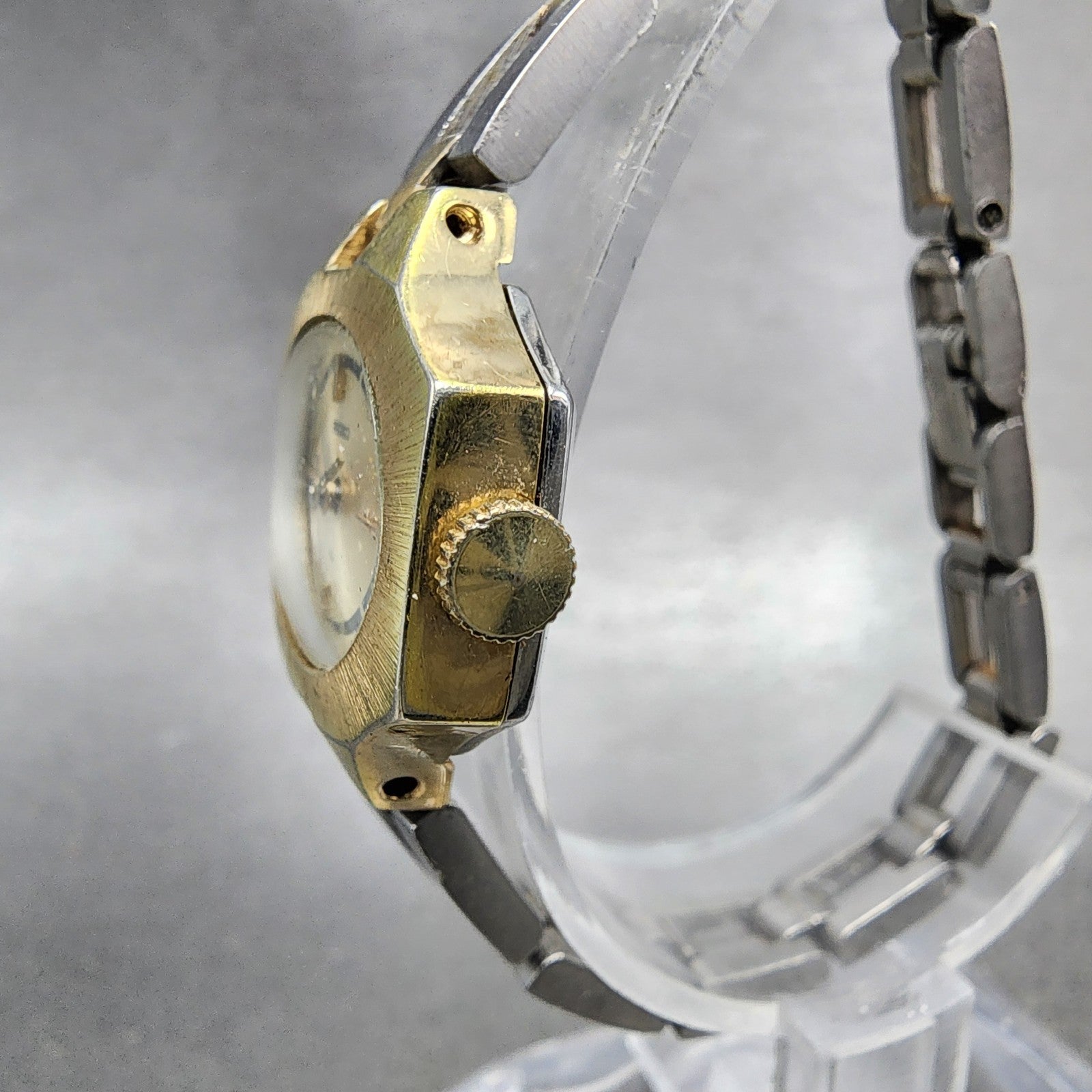 Seiko Watch Women 23mm Champagne Dial Two Tone Oval Vintage 117659 Manual Runs3