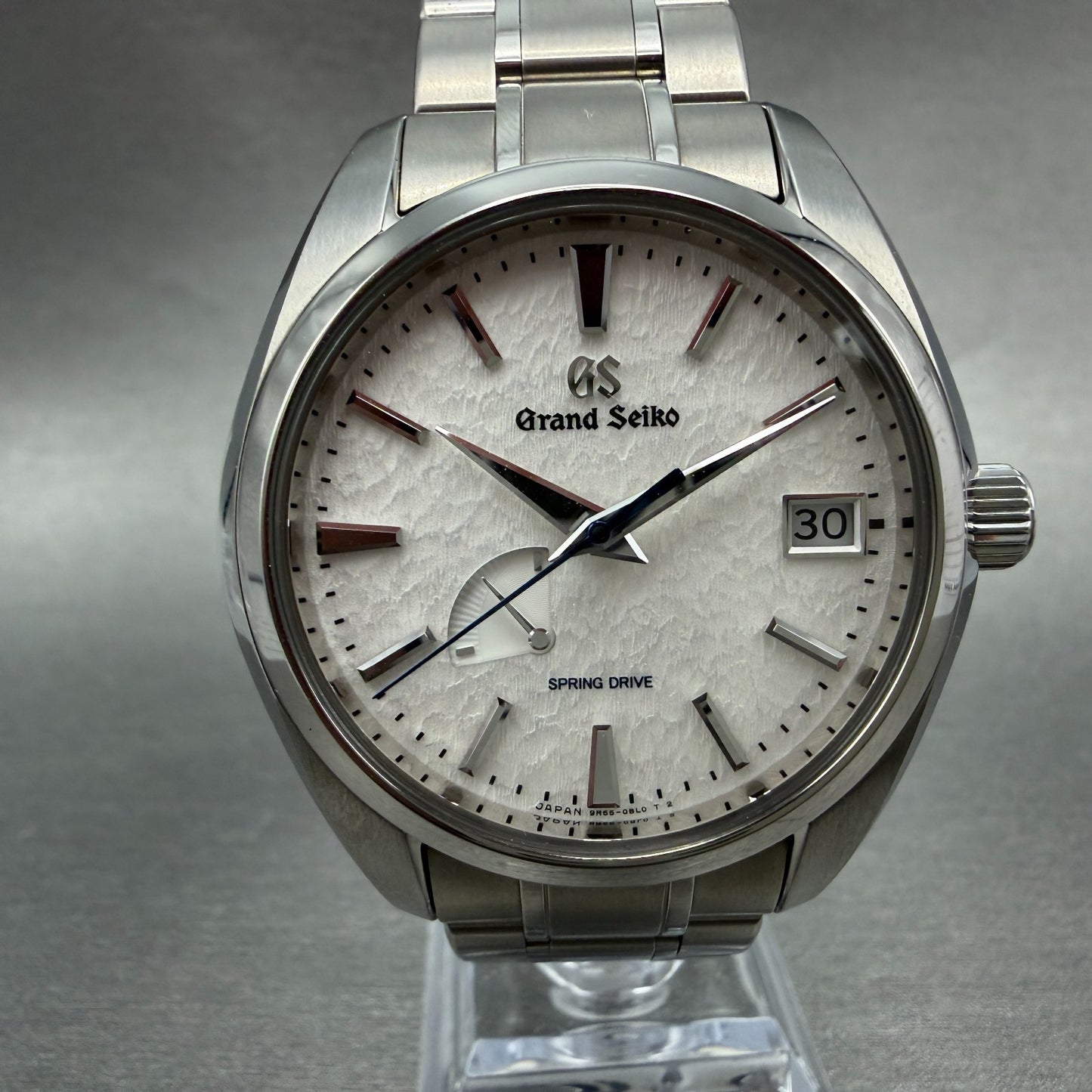 Grand Seiko Snowflake Watch Men 41mm White Dial Titanium Spring Drive SBGA2111