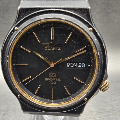 Seiko Sports 100 Watch Men 37mm Black Dial Two Tone Daydate 6923-7069 New Batt1