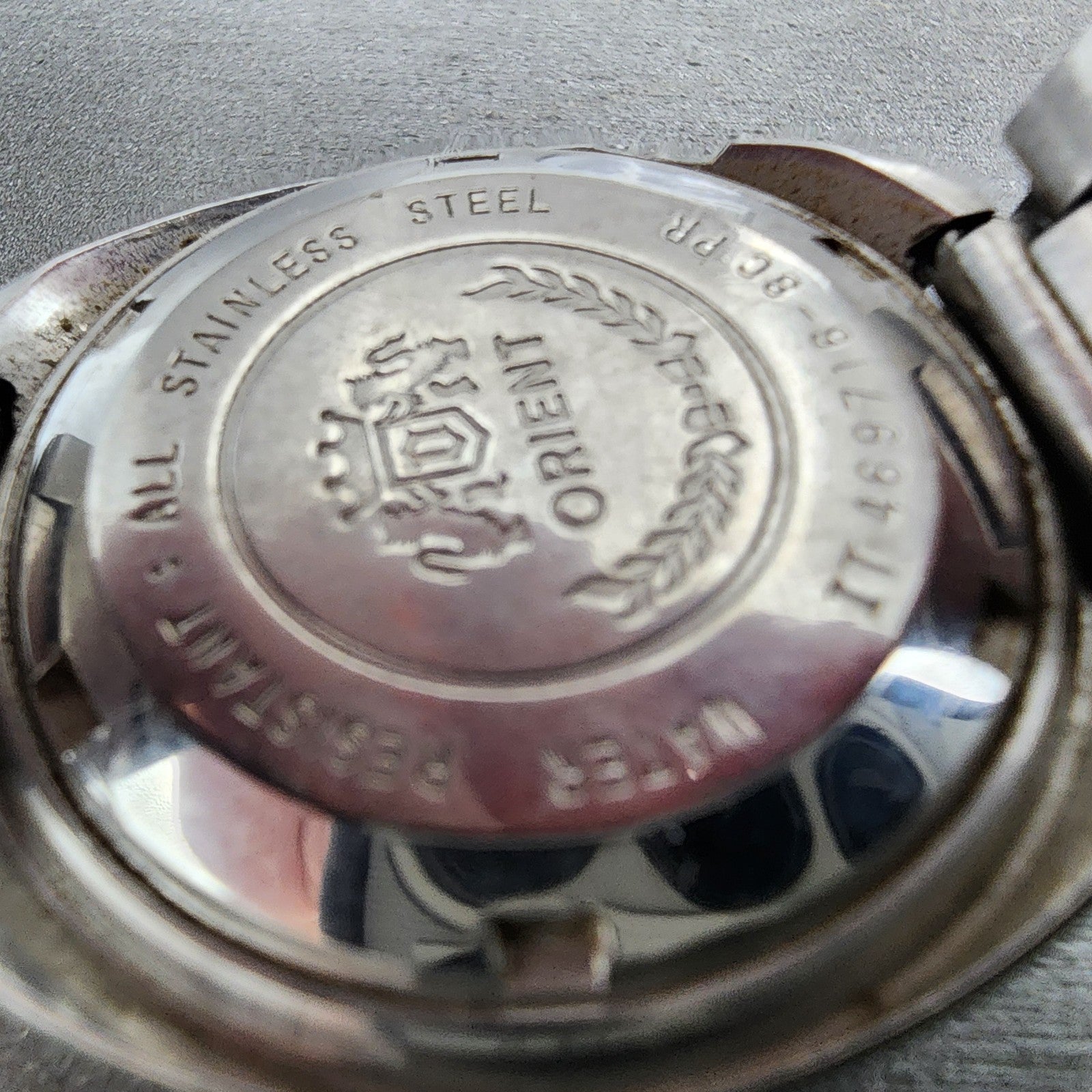 Orient Automatic Watch Men 37mm White Dial Silver Tone Daydate TI 4697168C Runs9