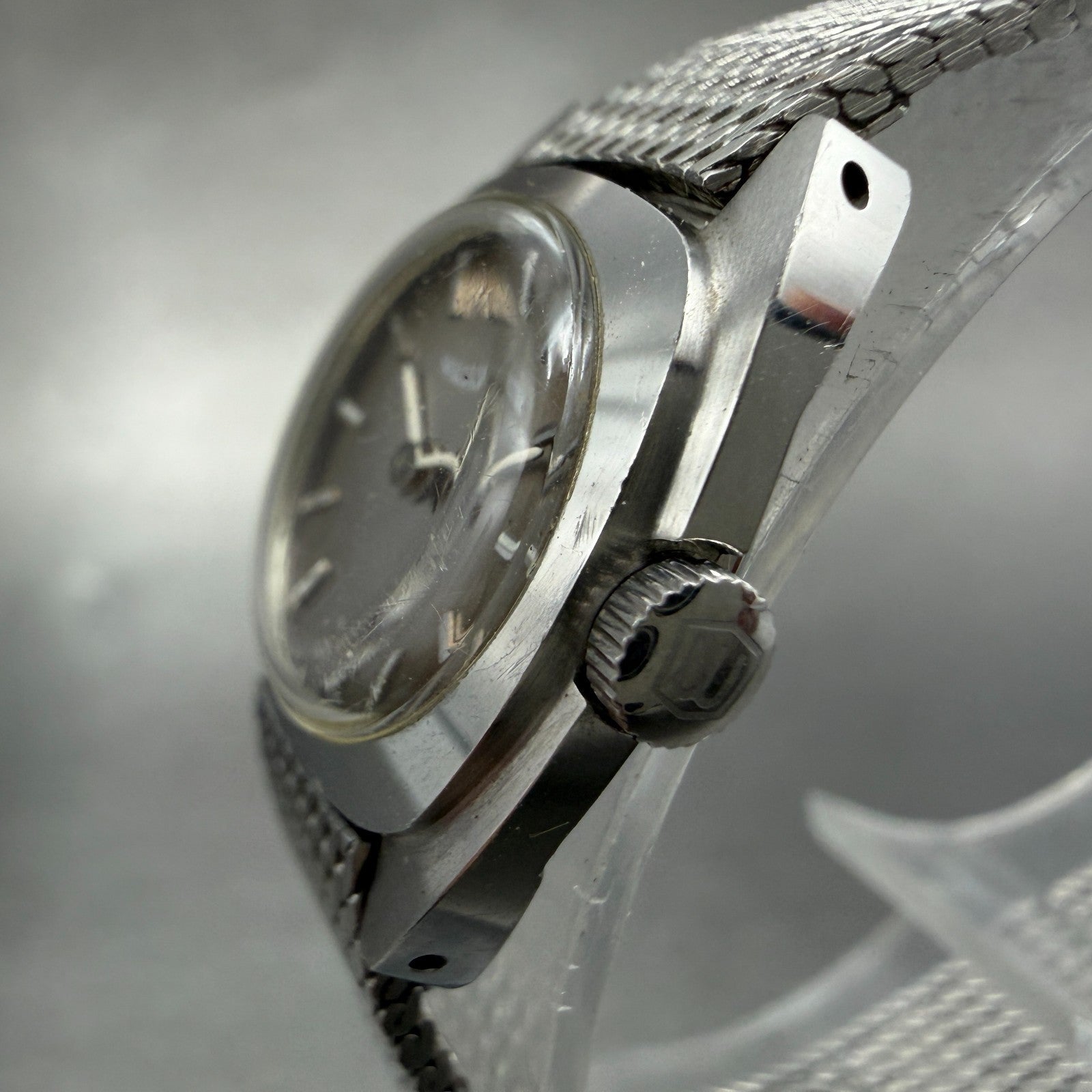 Waltham Watch Women 19mm Gray Dial Steel Manual Wind Mesh Band Round Manual VTG2