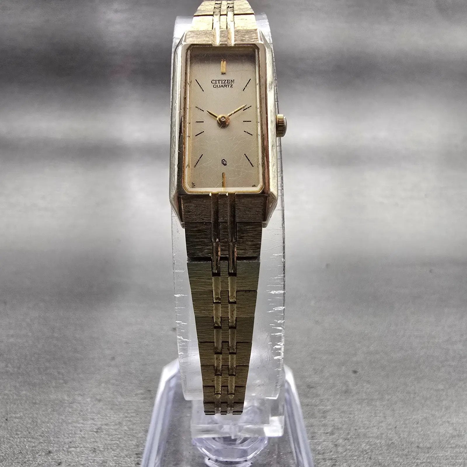 Citizen CQ Watch Women 13mm Champagne Dial Gold Tone 5421-S18523 New Battery VTG5