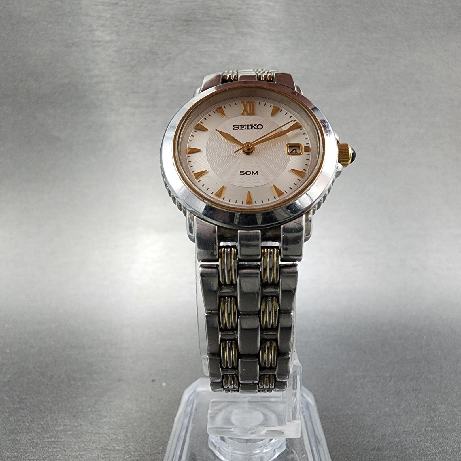 Seiko Watch Women 27mm White Dial Two Tone Date Round 7N820BR0 New Battery5